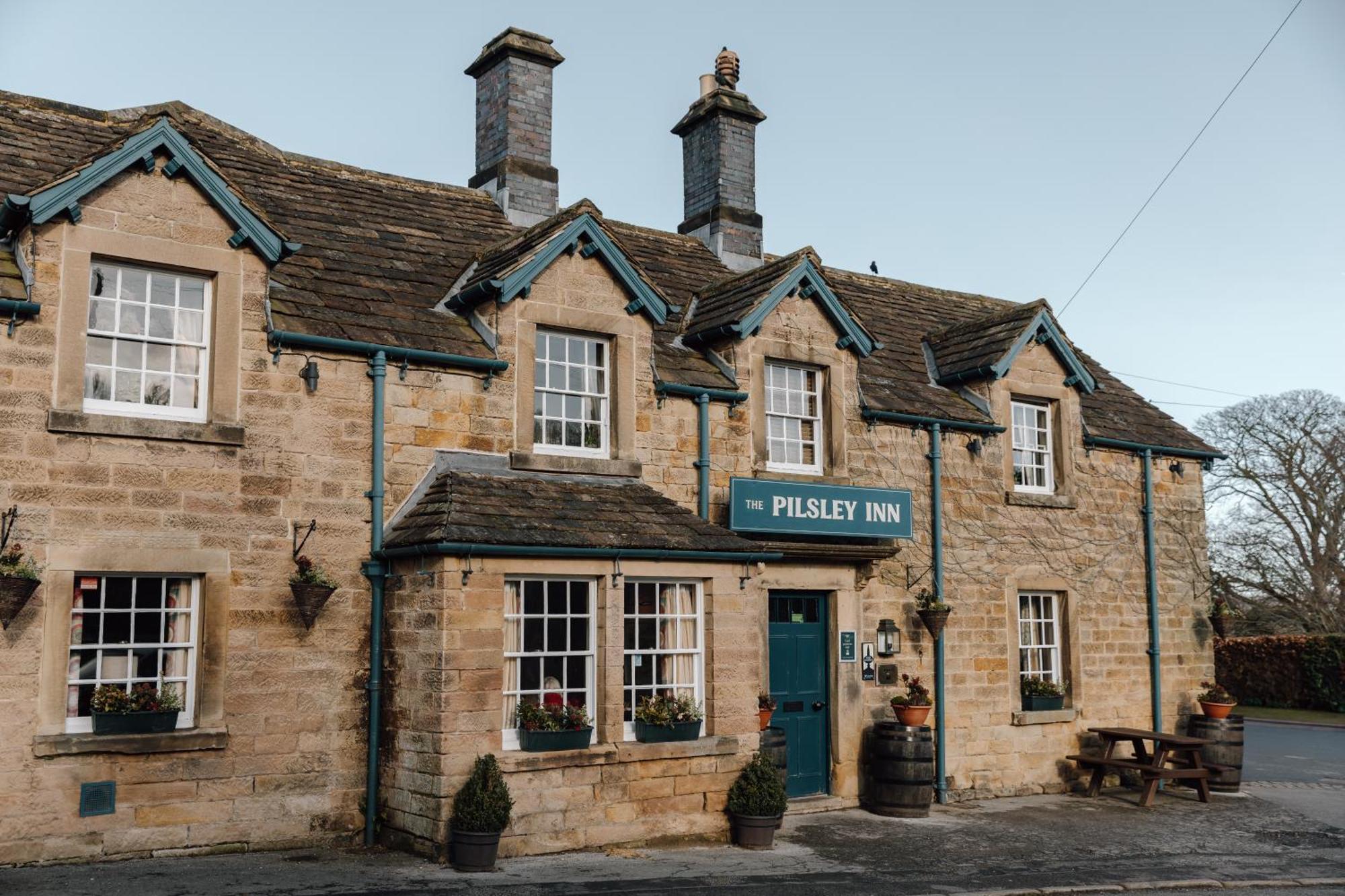 The Pilsley Inn - Chatsworth Баслоу Екстер'єр фото